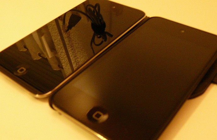 2 x Apple iPod 4G ausgeschaltet