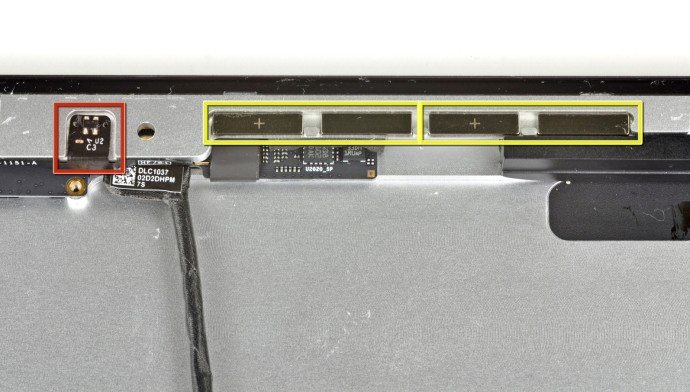 Das Apple Smart Cover zerlegt - Bildquelle ifixit